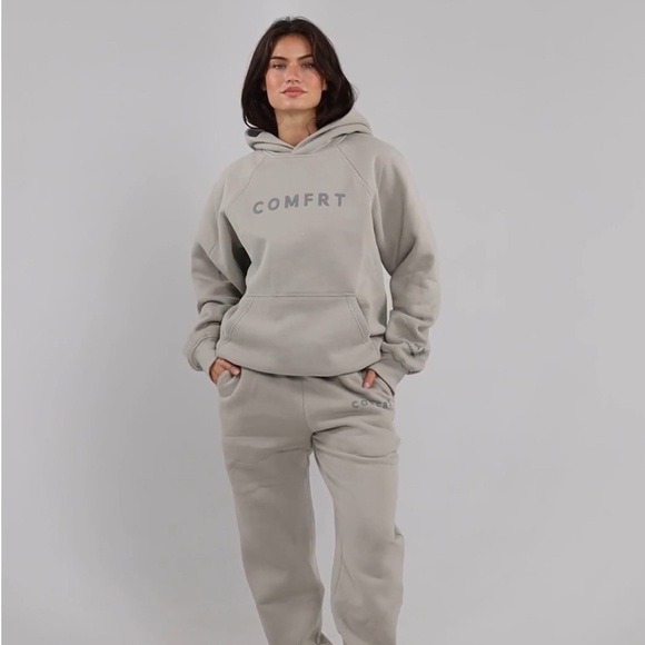 Comfrt Sweaters - Comfrt Tranquil hoodie and sweatpants set in cement NWT